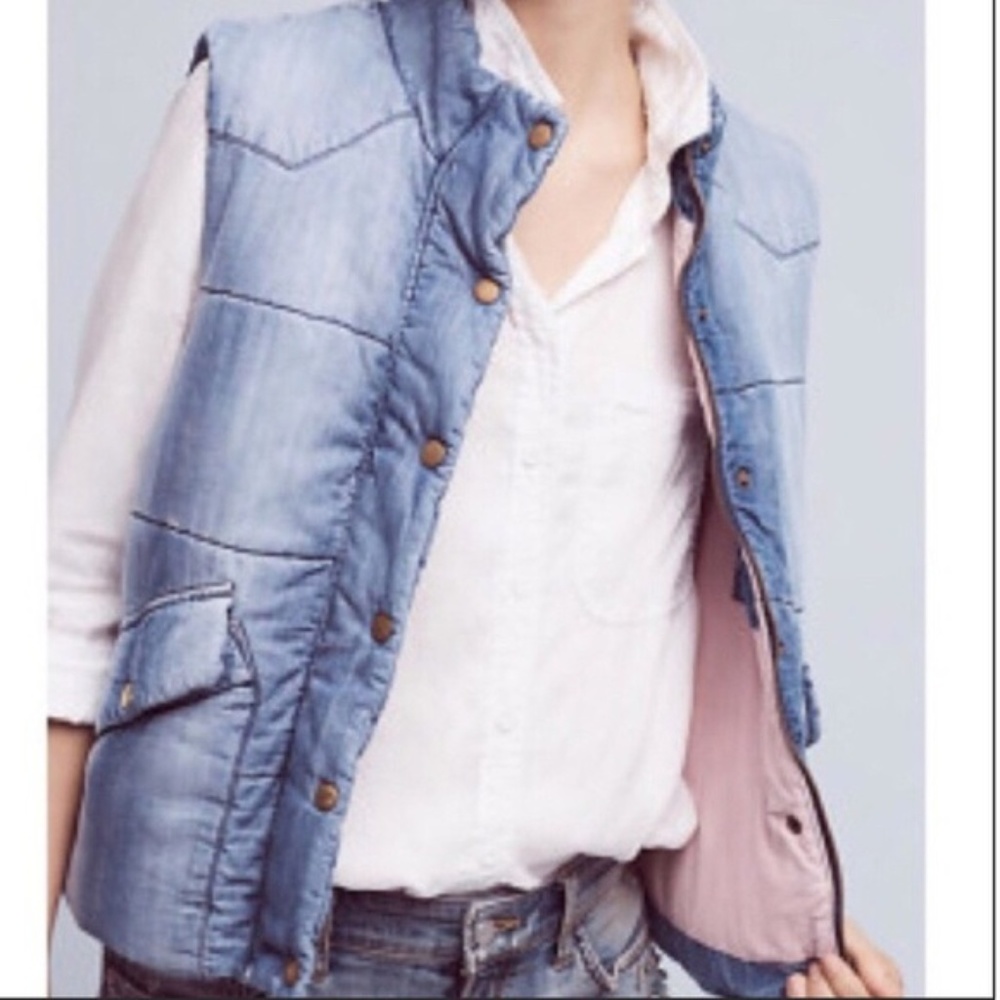NWOT Cloth & Stone Chambray Puffer Vest